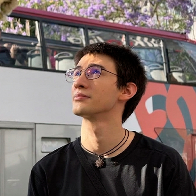 Foto de Miembro del Equipo 3